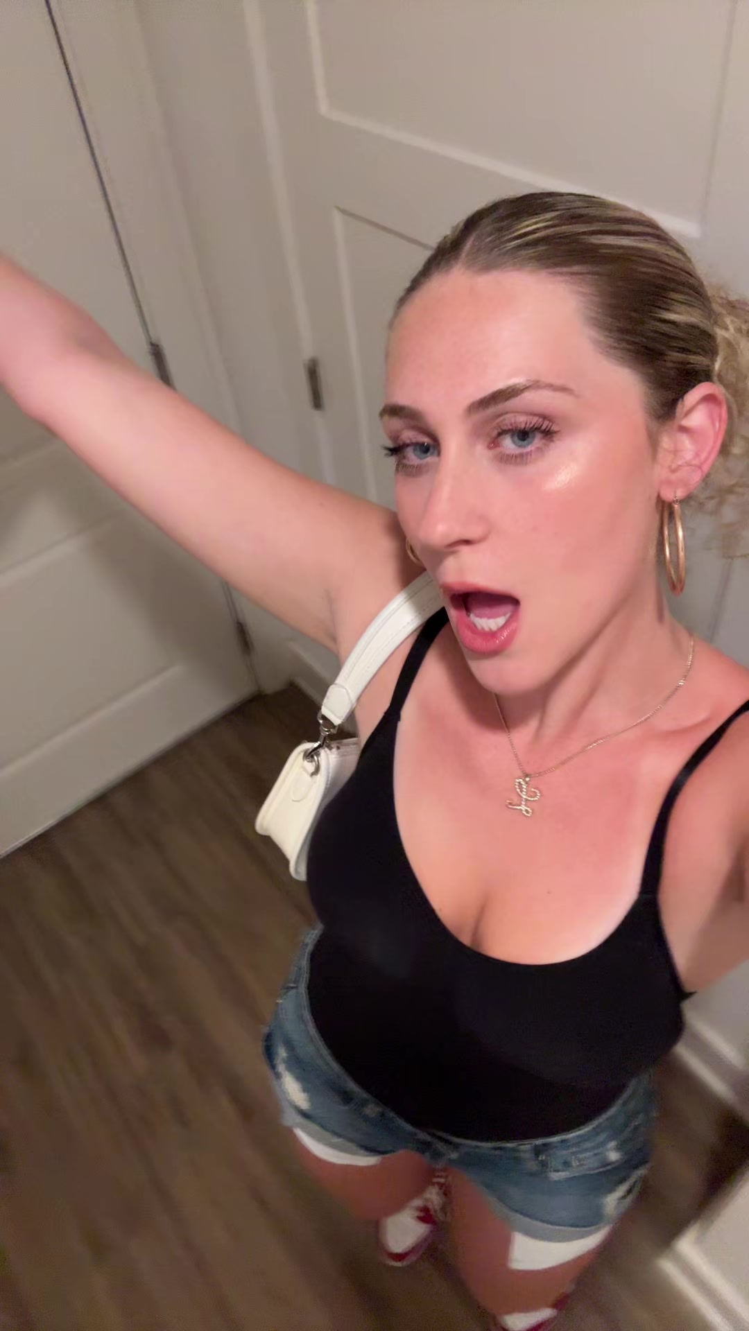 @officiallilgreg
