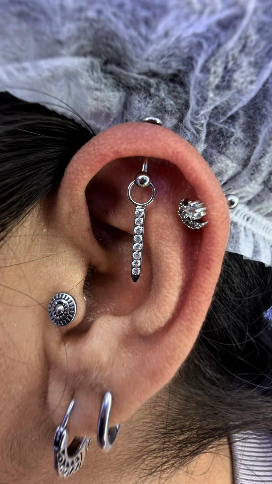 @El chico de los piercings