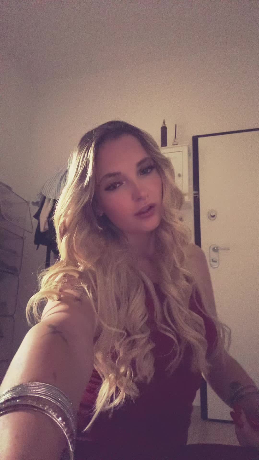 @Sofi🕷️