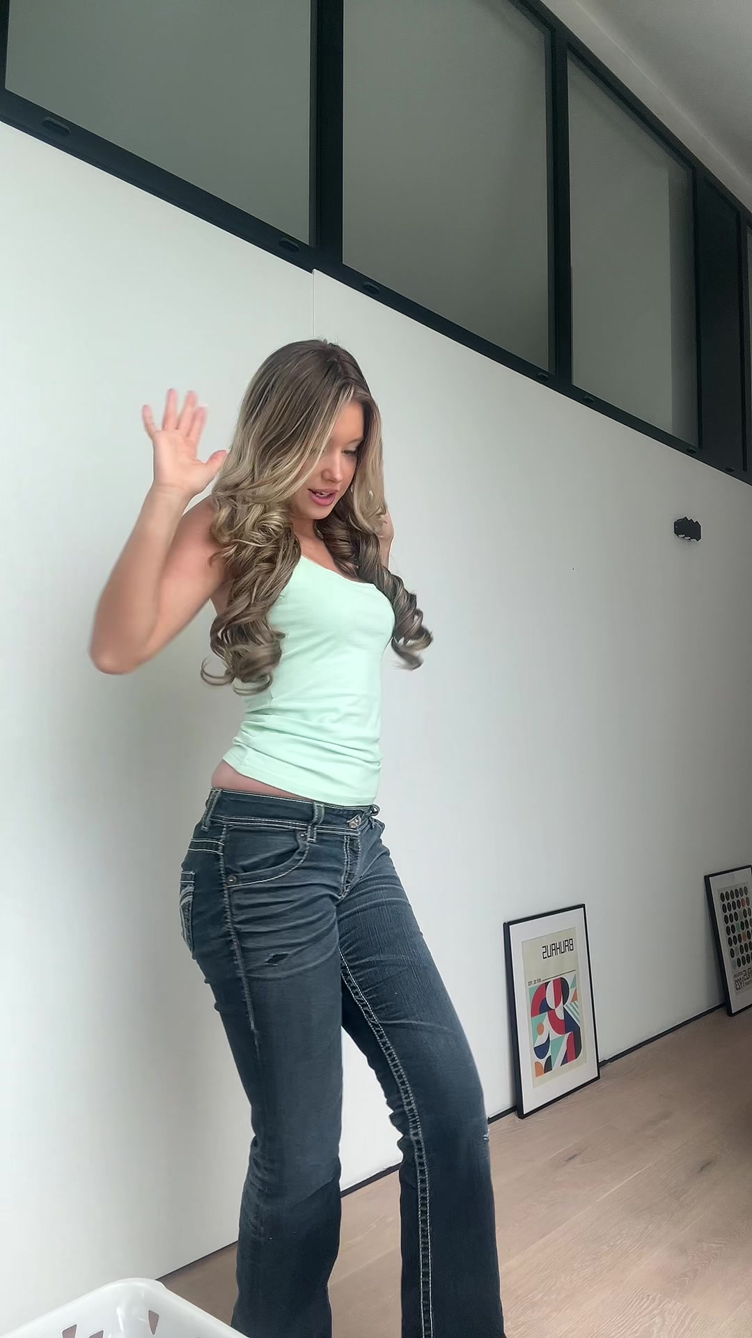 @Lilly.sbn