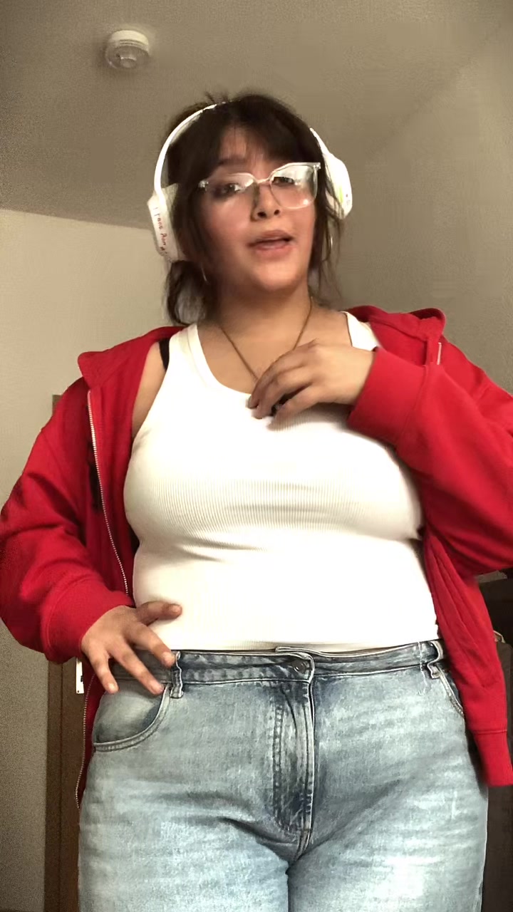 @The_Art_Whore