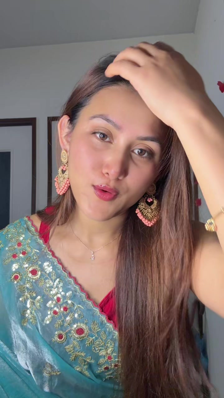 @BINITA🦋