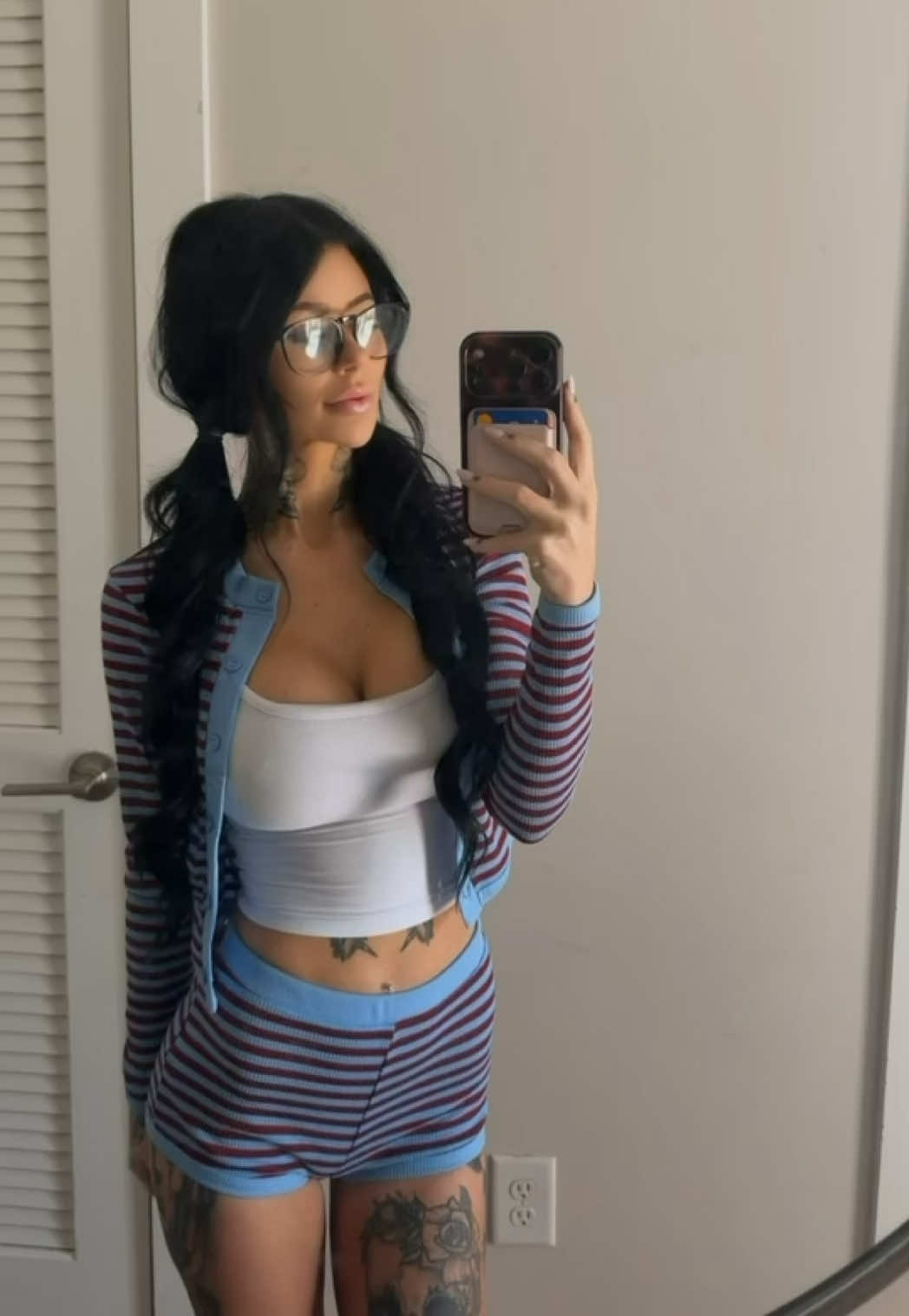 @Sydney