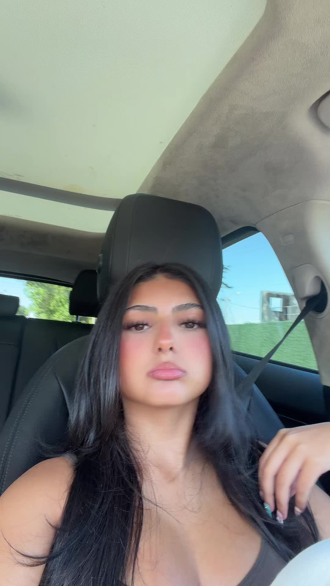 @🤫