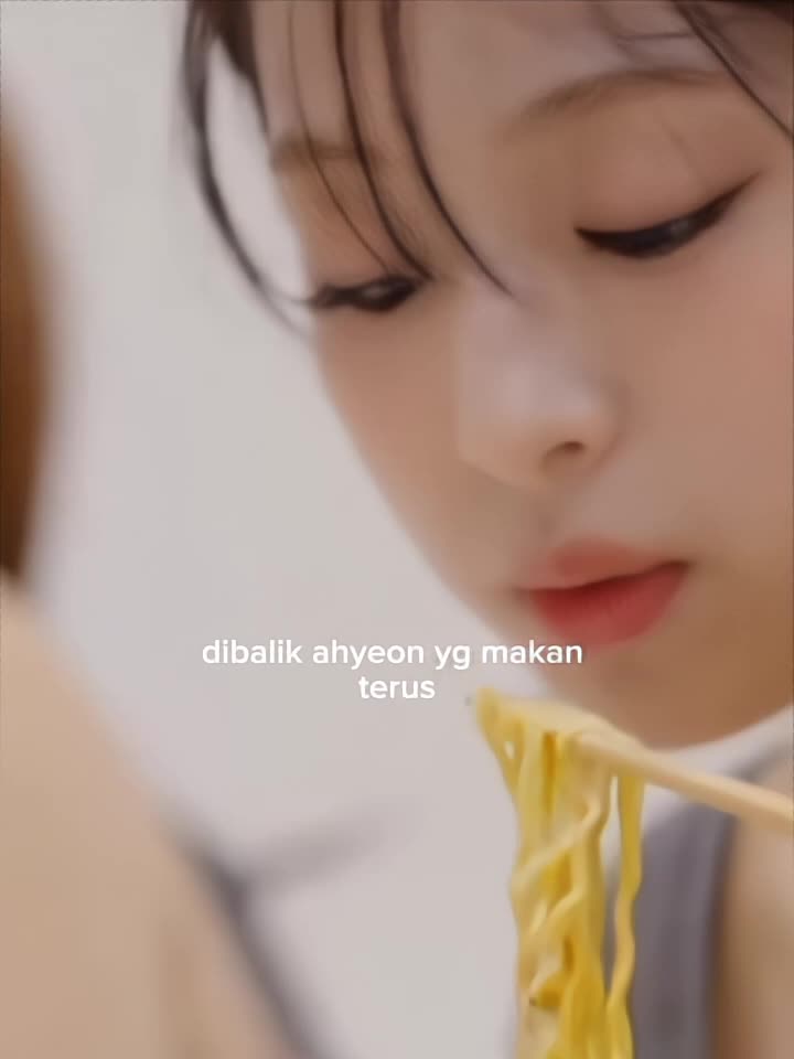 @ROYEON KESAYANGAN RINA