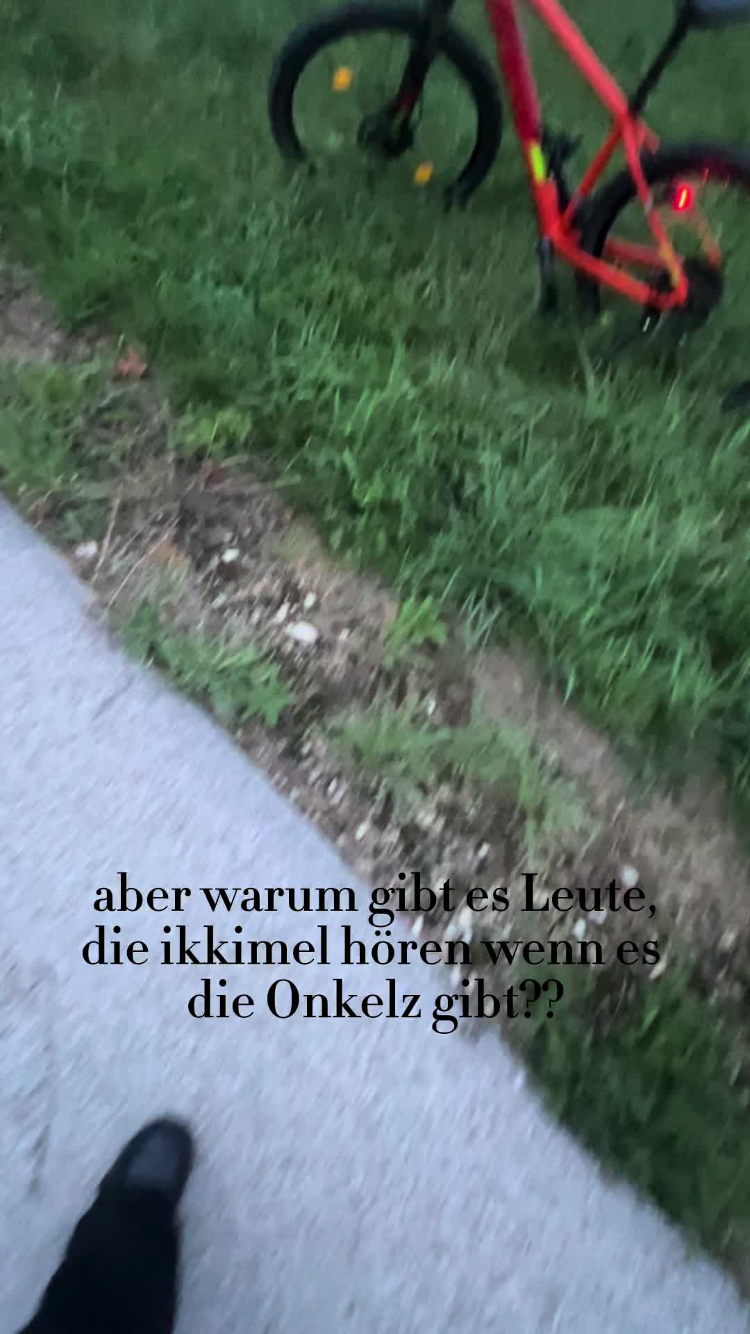 @𝐋 𝐢 𝐥 𝐥 𝐲
