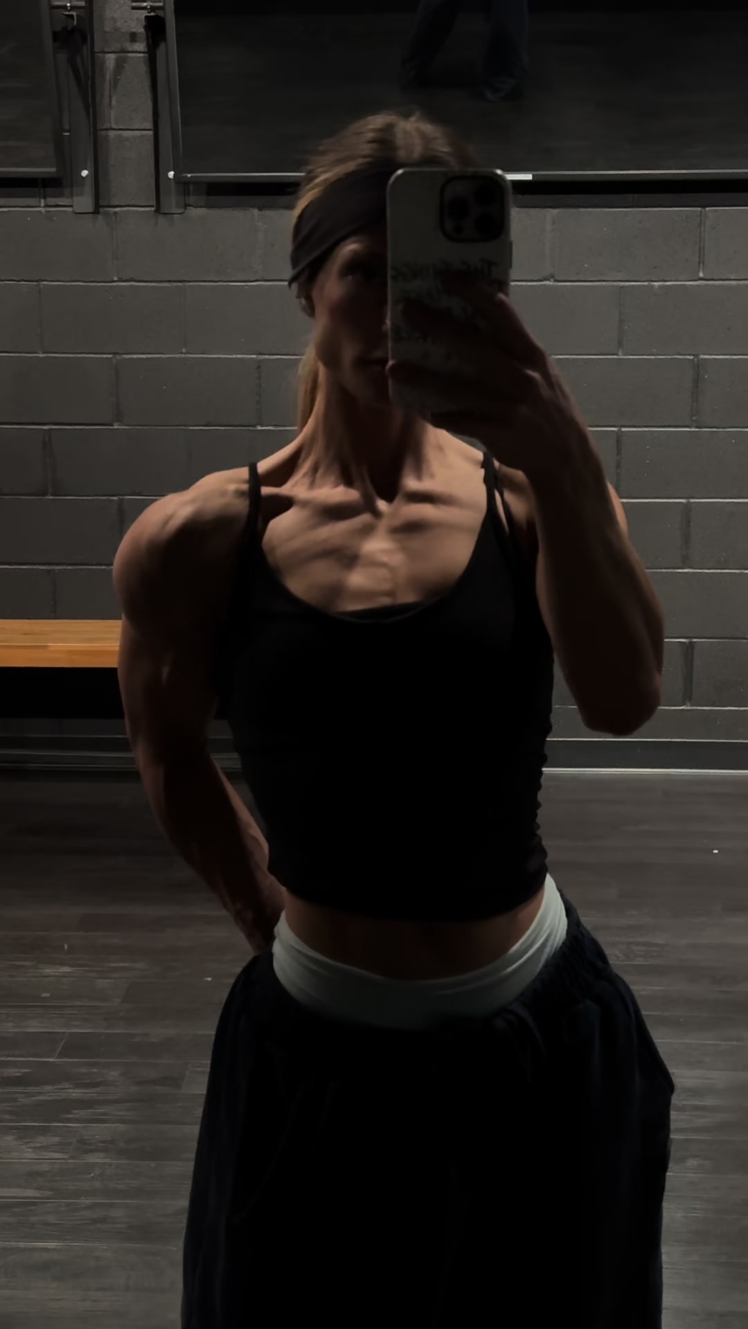 @sophie edwards IFBB BIKINI PRO