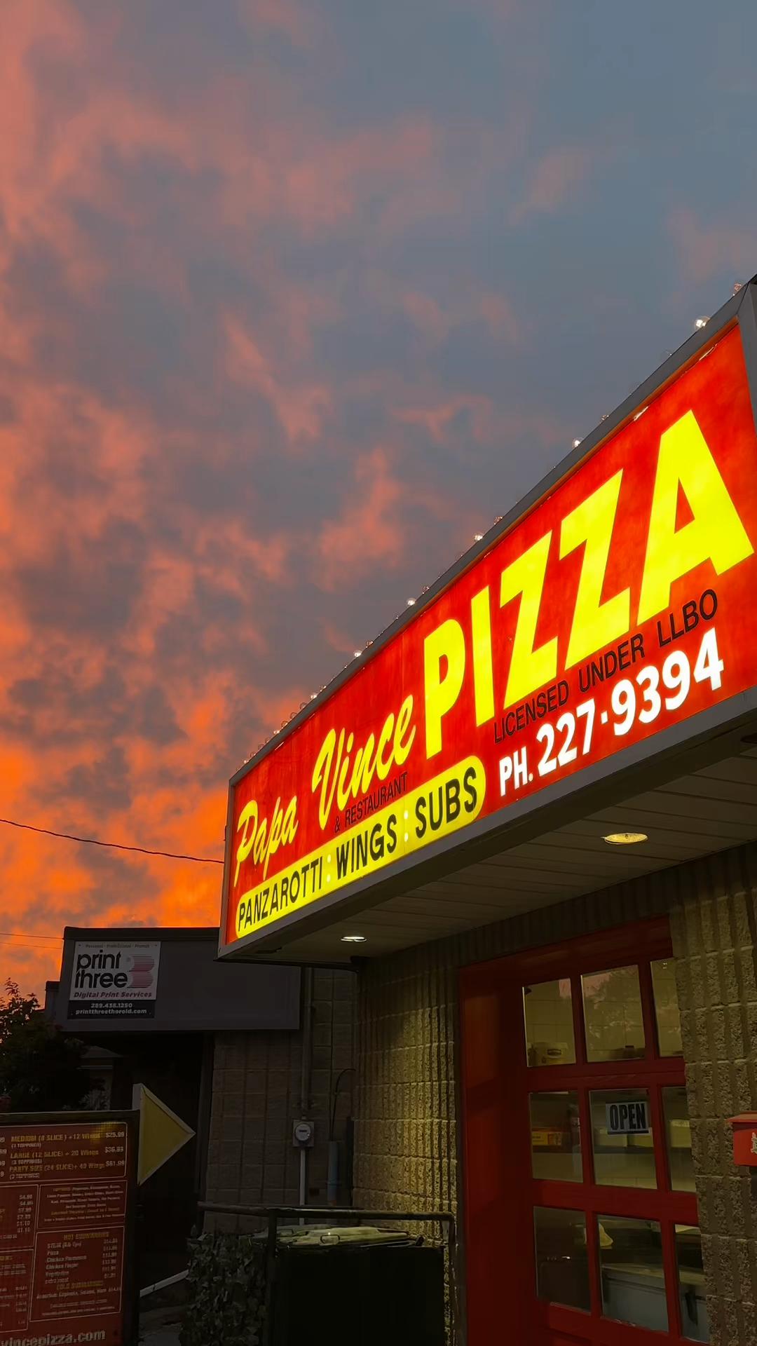 @Papa Vince Pizza