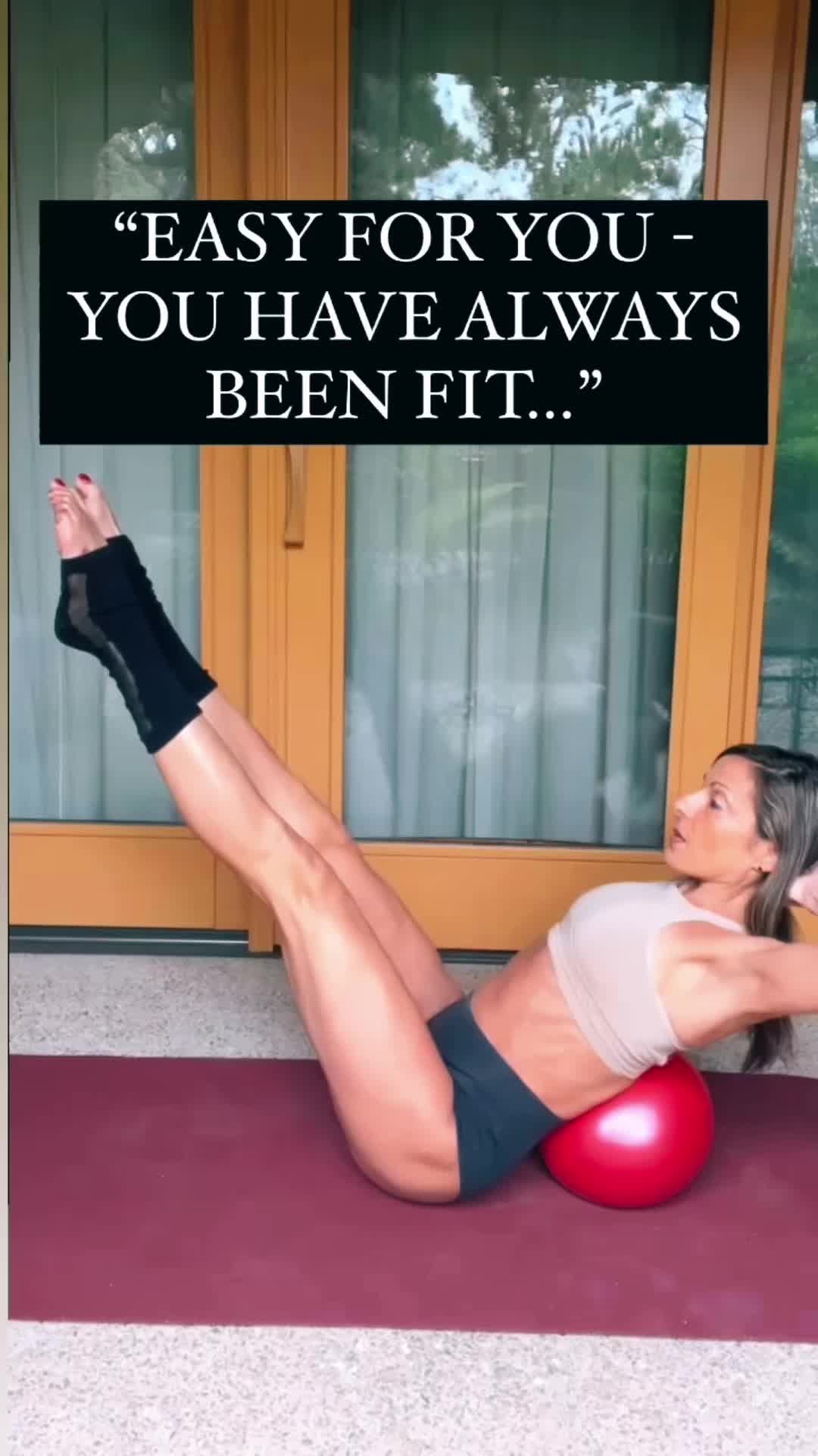 @Lydia Magnoli | Home Workouts