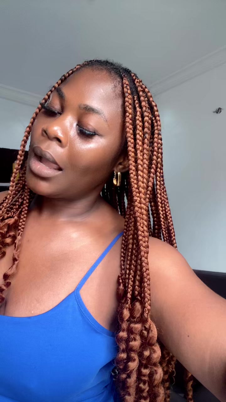 @QueenTari