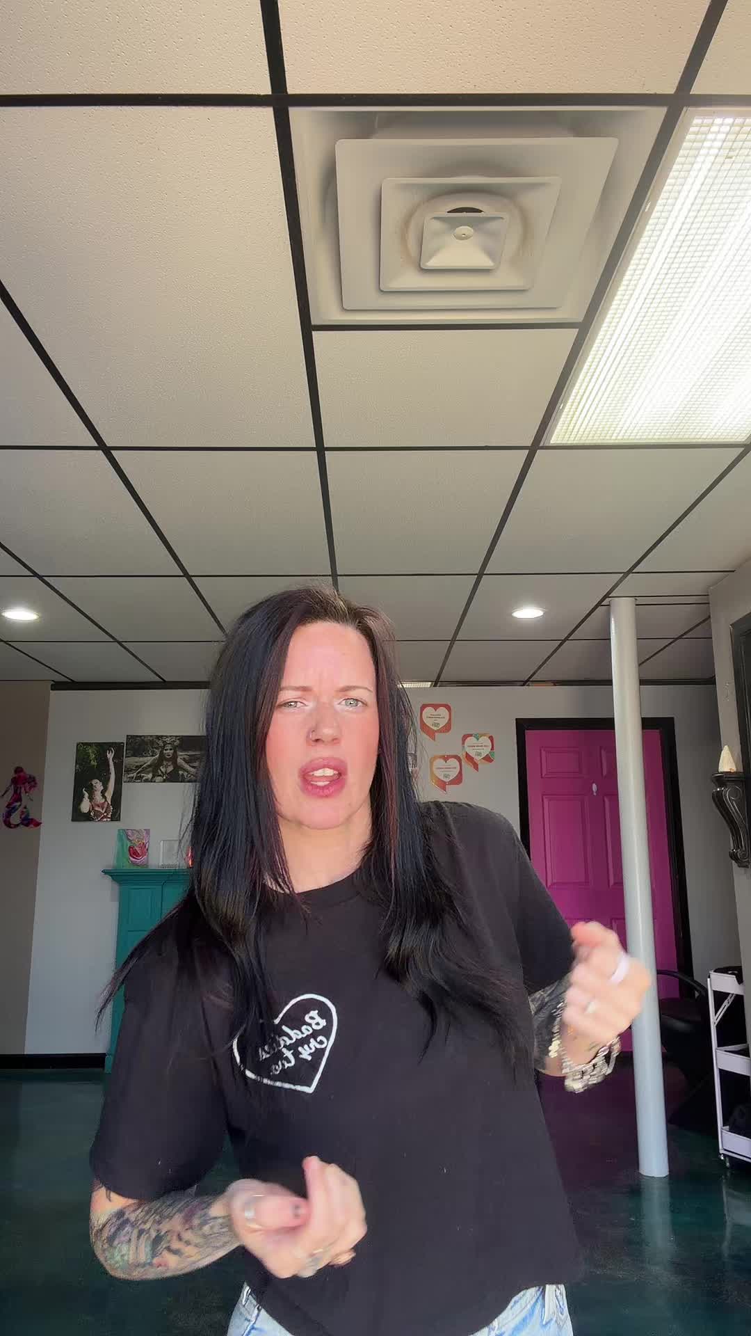 @✨🖤the_kaylie_paige🌪️⚡️