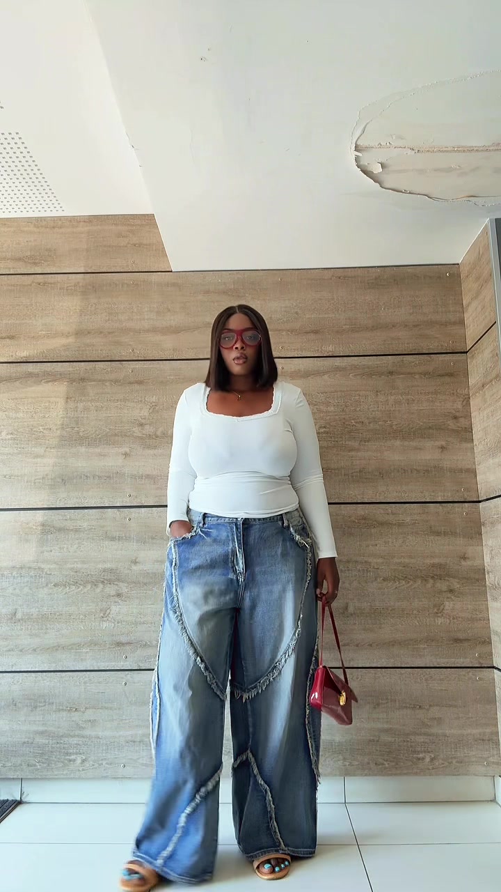 @Emilia Laurencia
