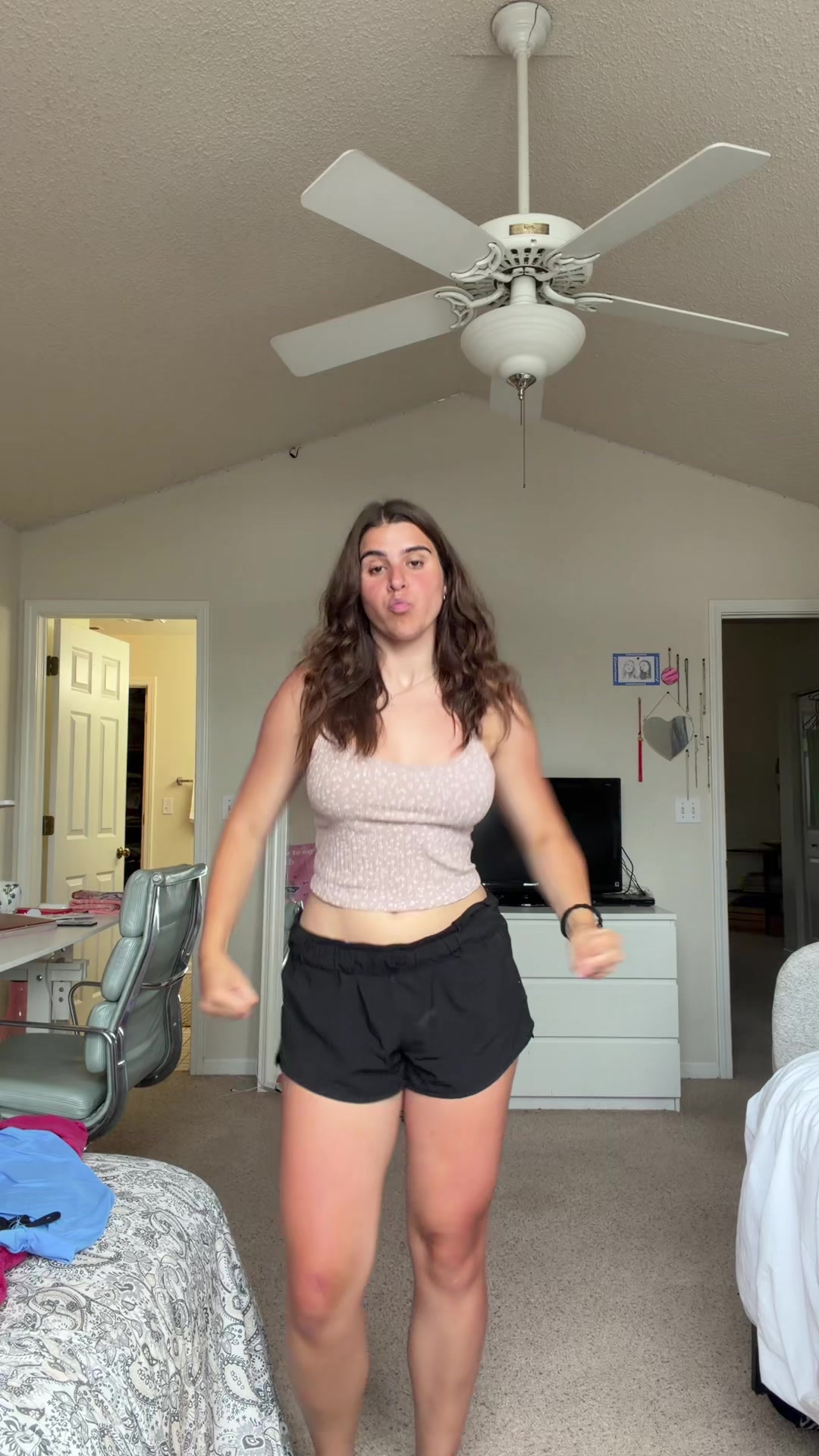 @tinkaa.1198