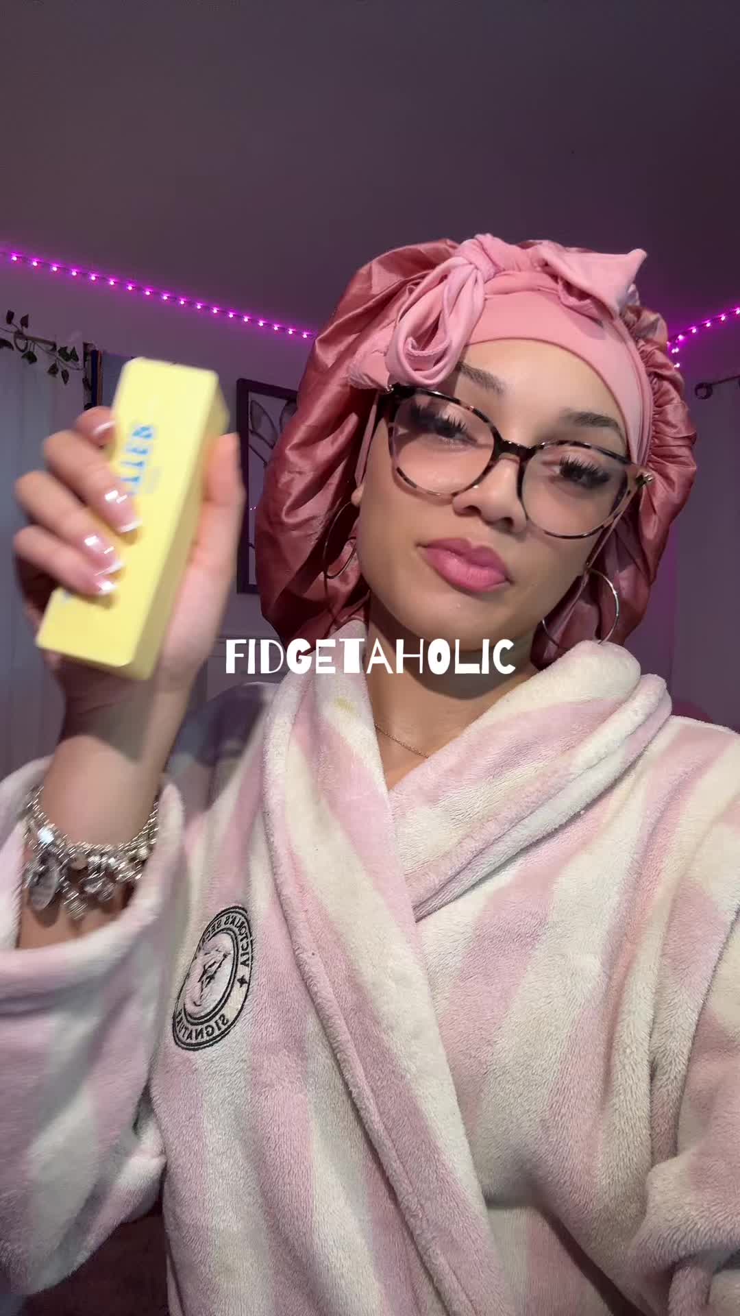 @👱🏽♀️
