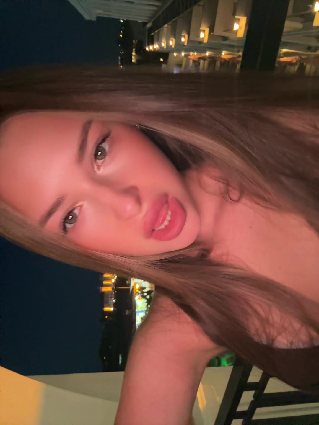 @мила
