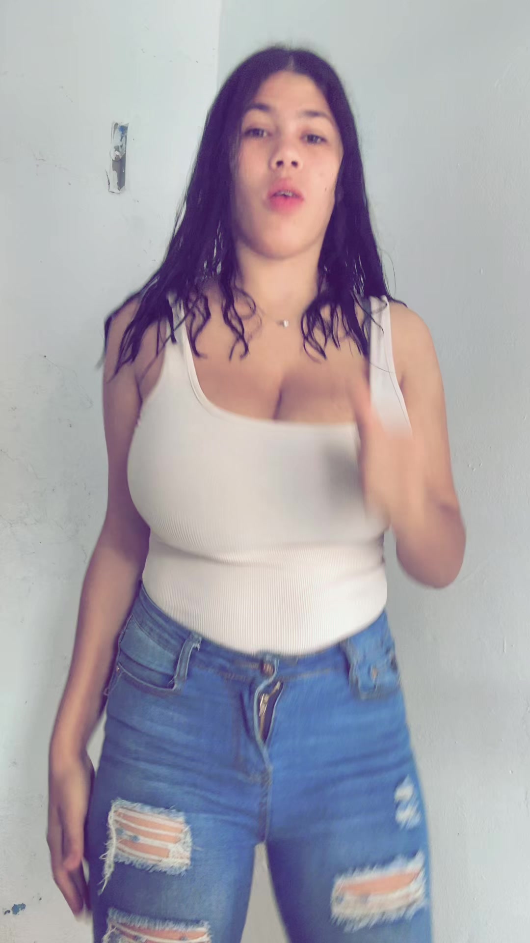 @Valerin Daniela❤️
