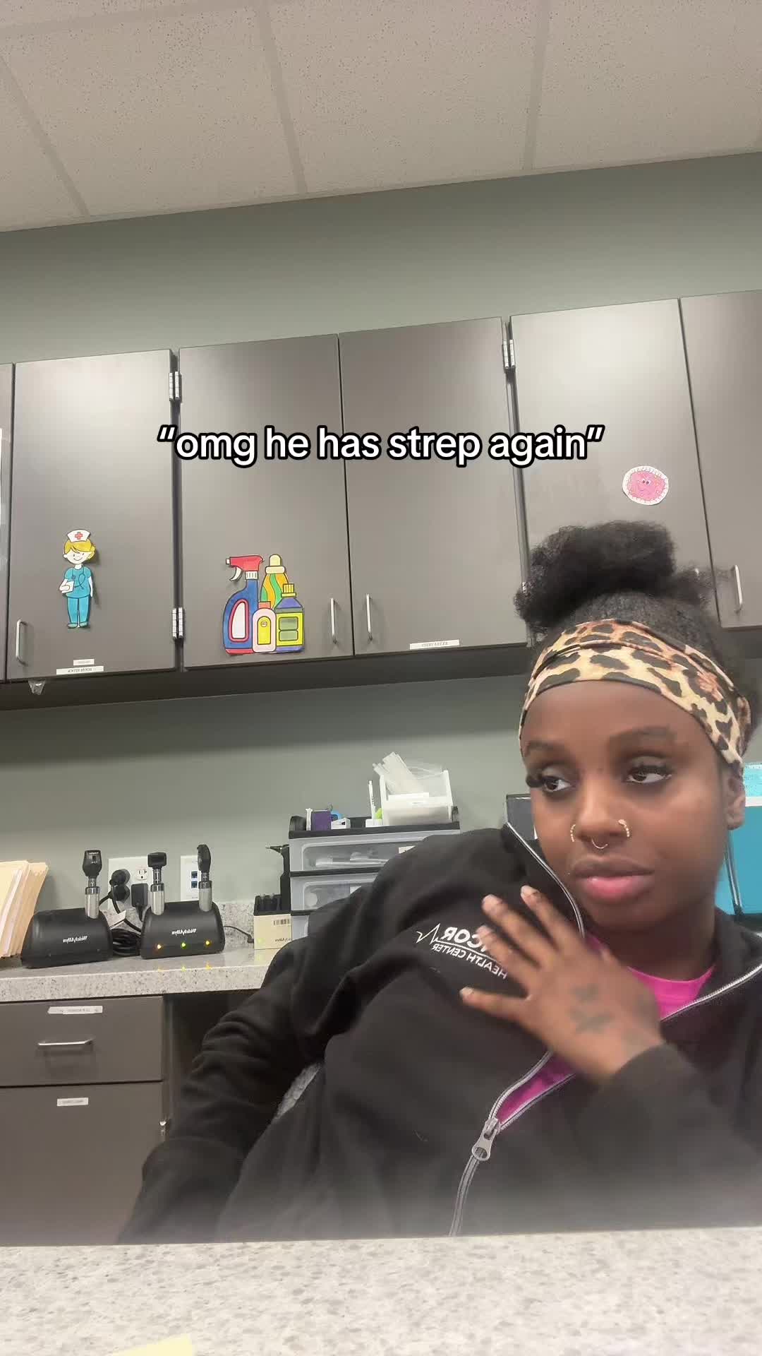 @simoneee