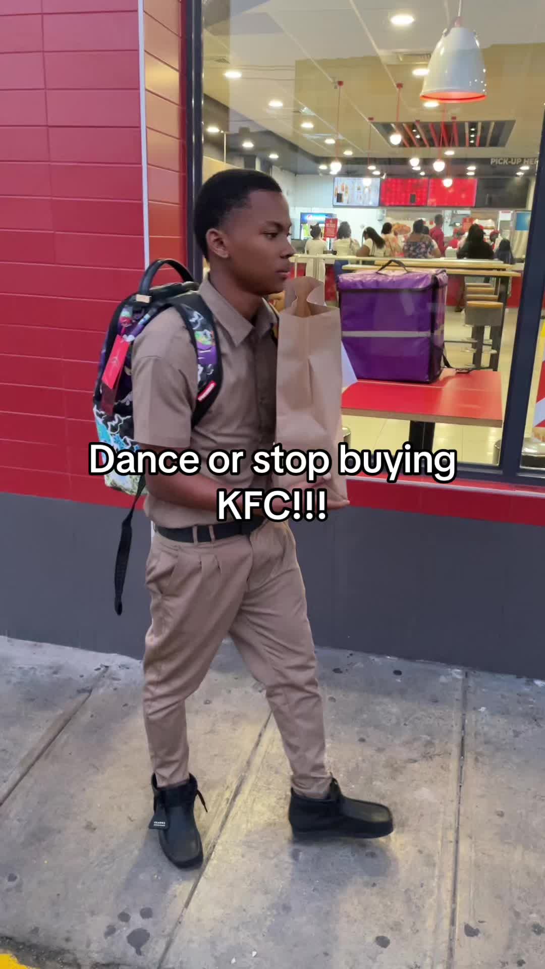 @JUST CHRIS🤷&zwj;♂️