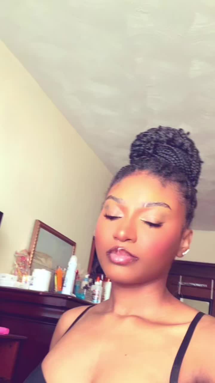 @🌺Kishaaaaa🥀🪢✨