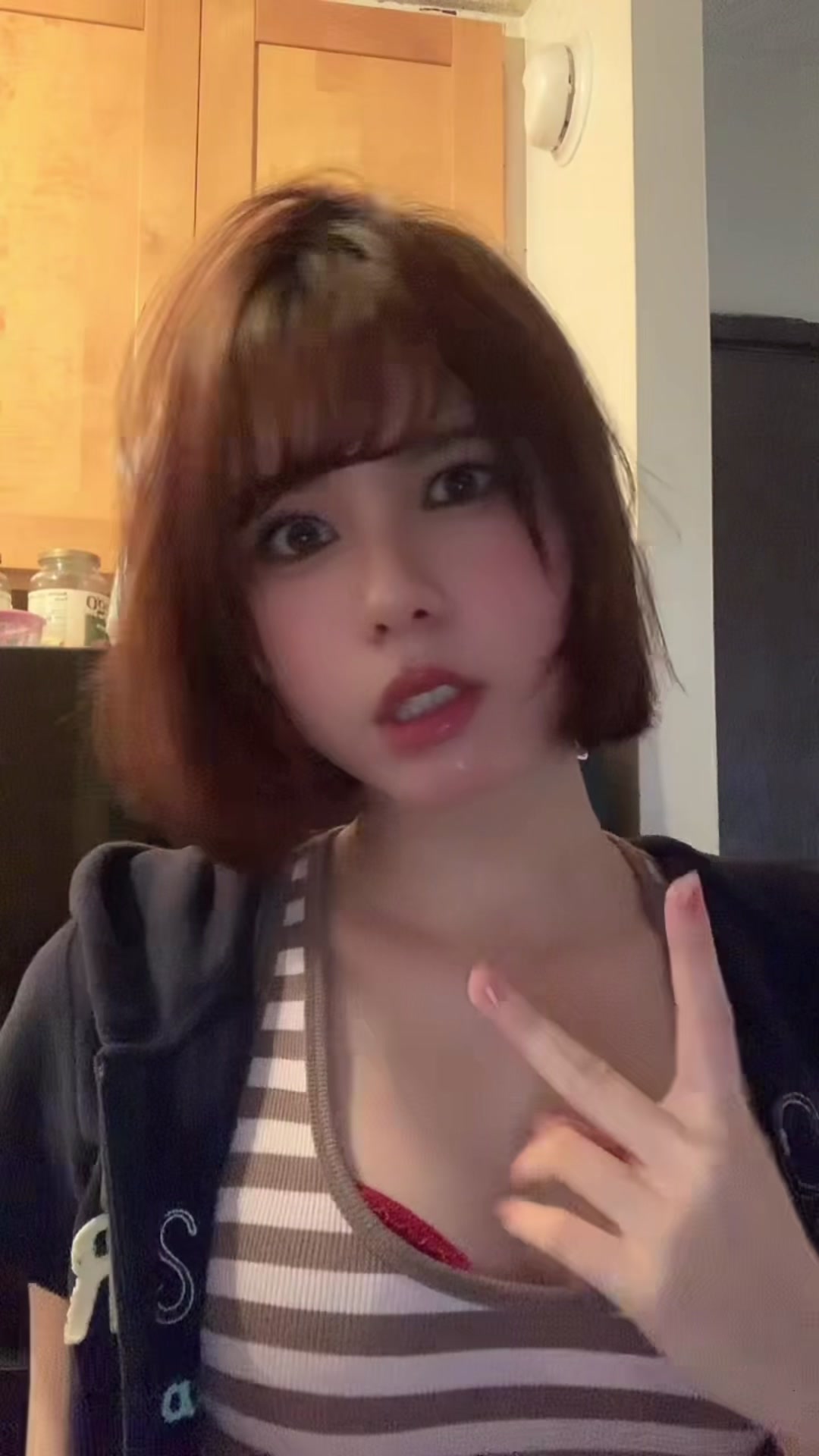 @Pootypootytangtang