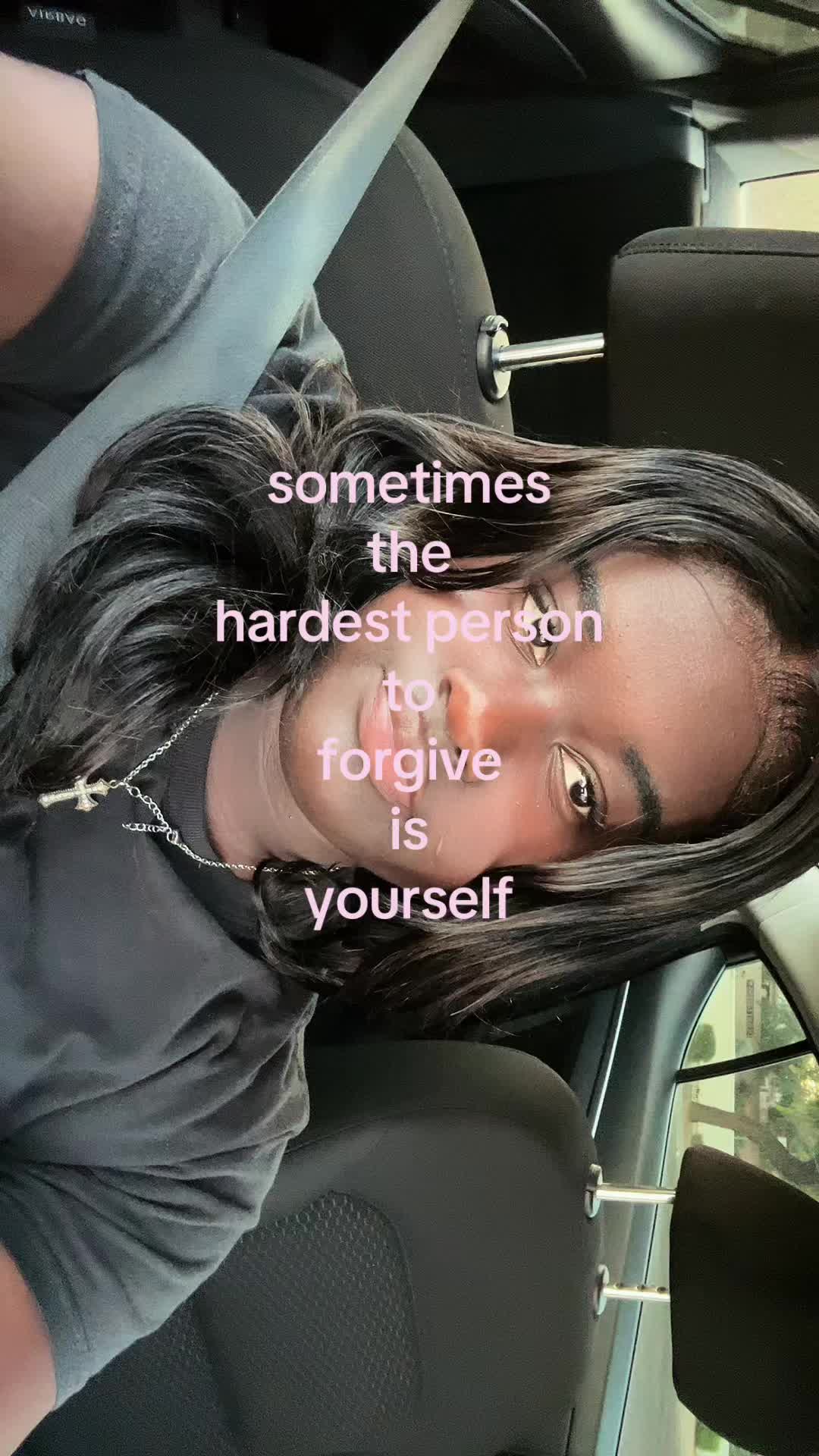 @ella analeise