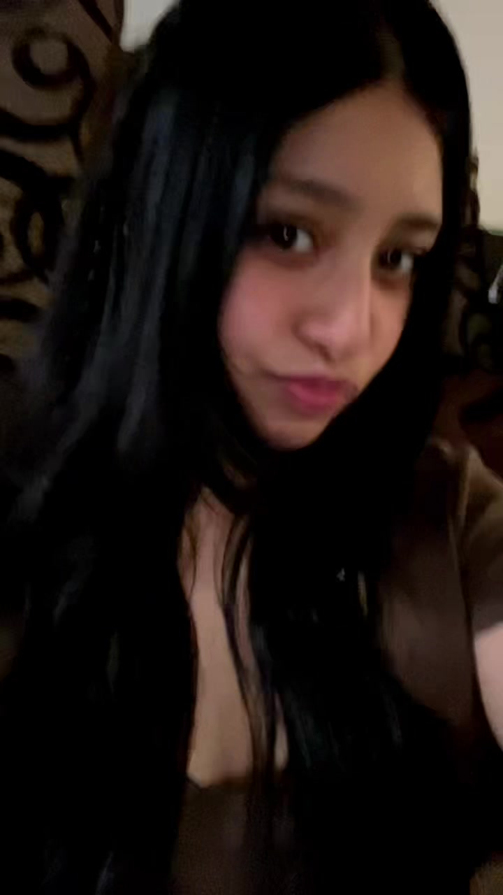 @Aryy
