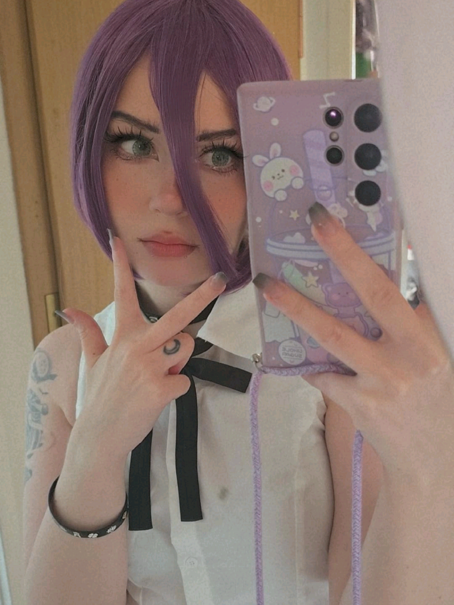 @twitch.tv/LunamiTV
