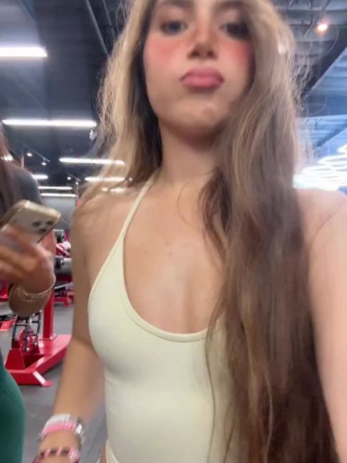 @Emma R