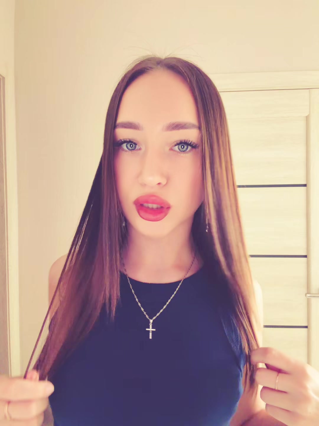 @𝐧𝐚𝐝𝐢𝐬