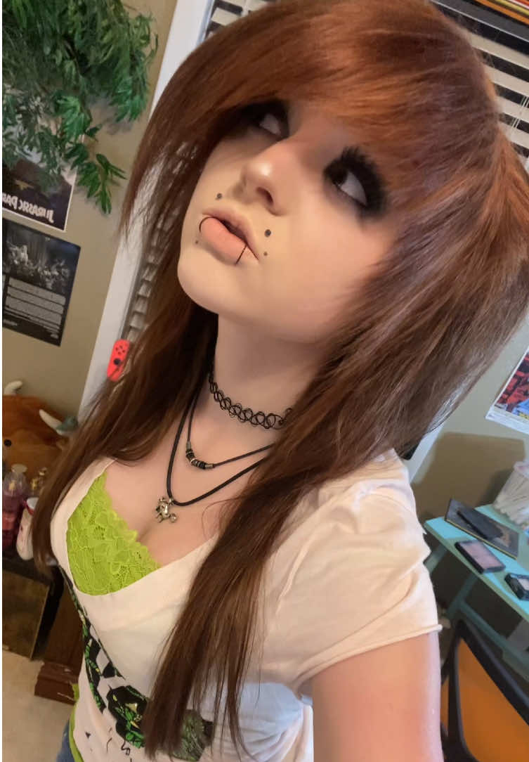 @▀▄▀▄▀▄izzy intoxicated▀▄▀▄▀▄