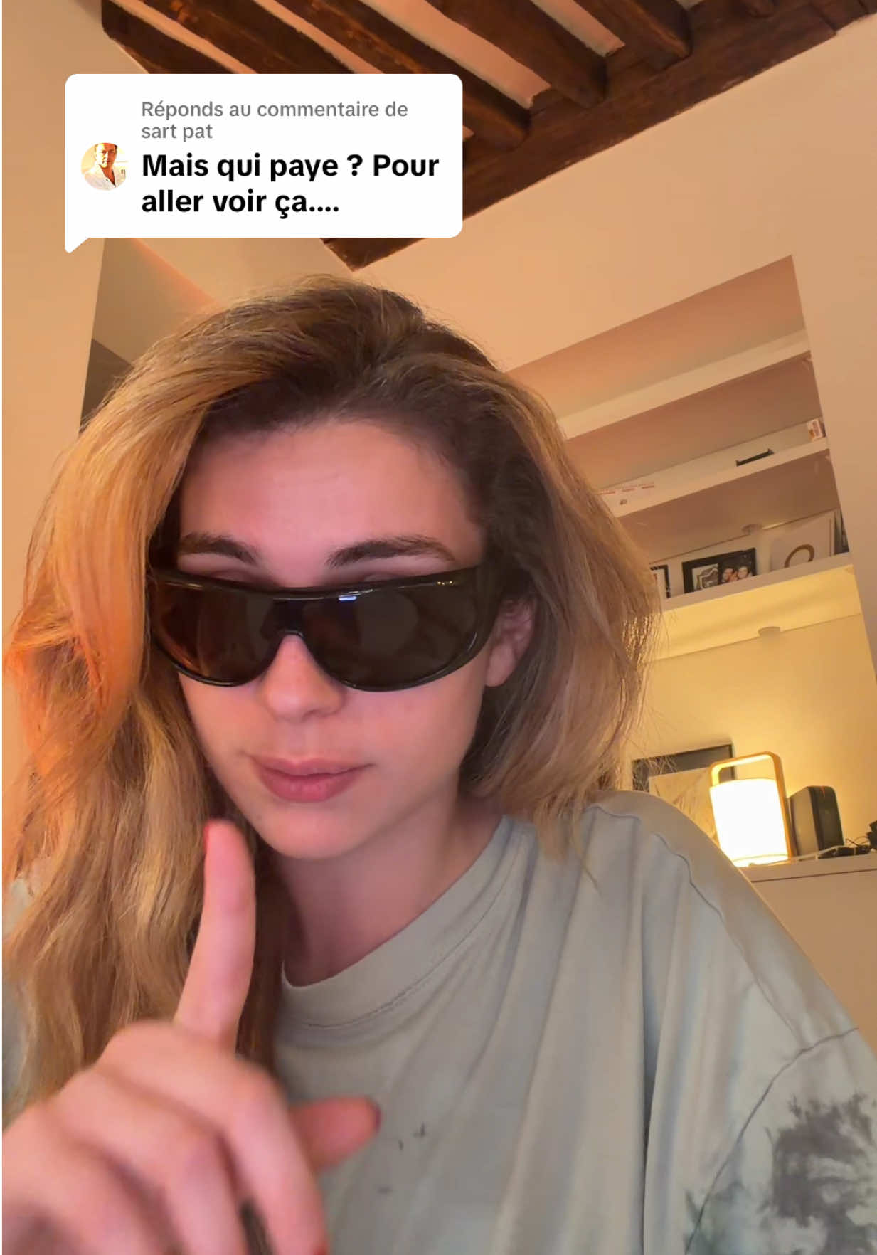 @Ad&egrave;le Castillon