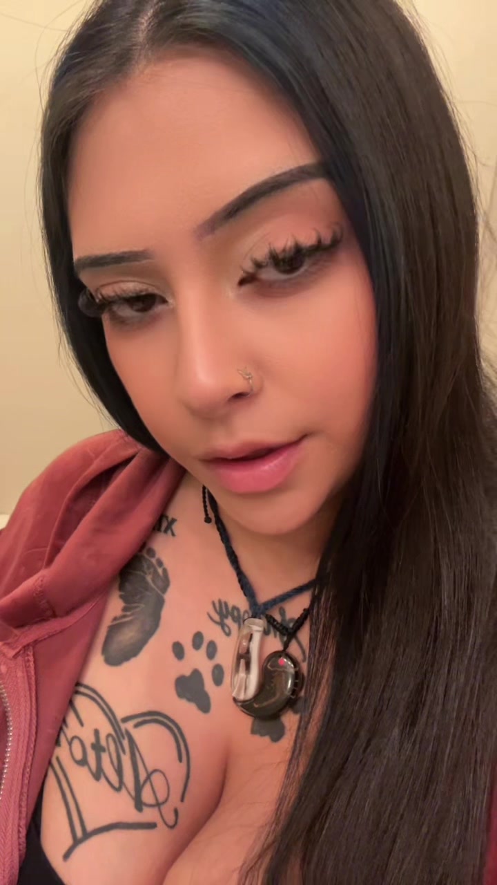 @shelleaty0urbrainz🐦&zwj;⬛