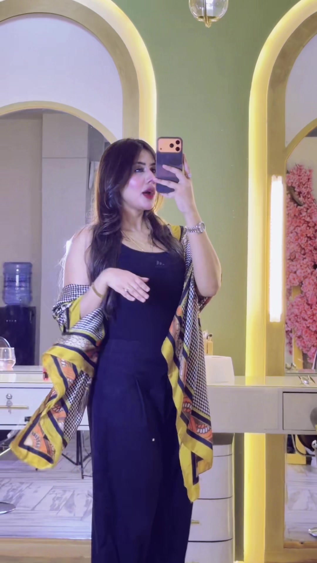 @Anna butt 🐆