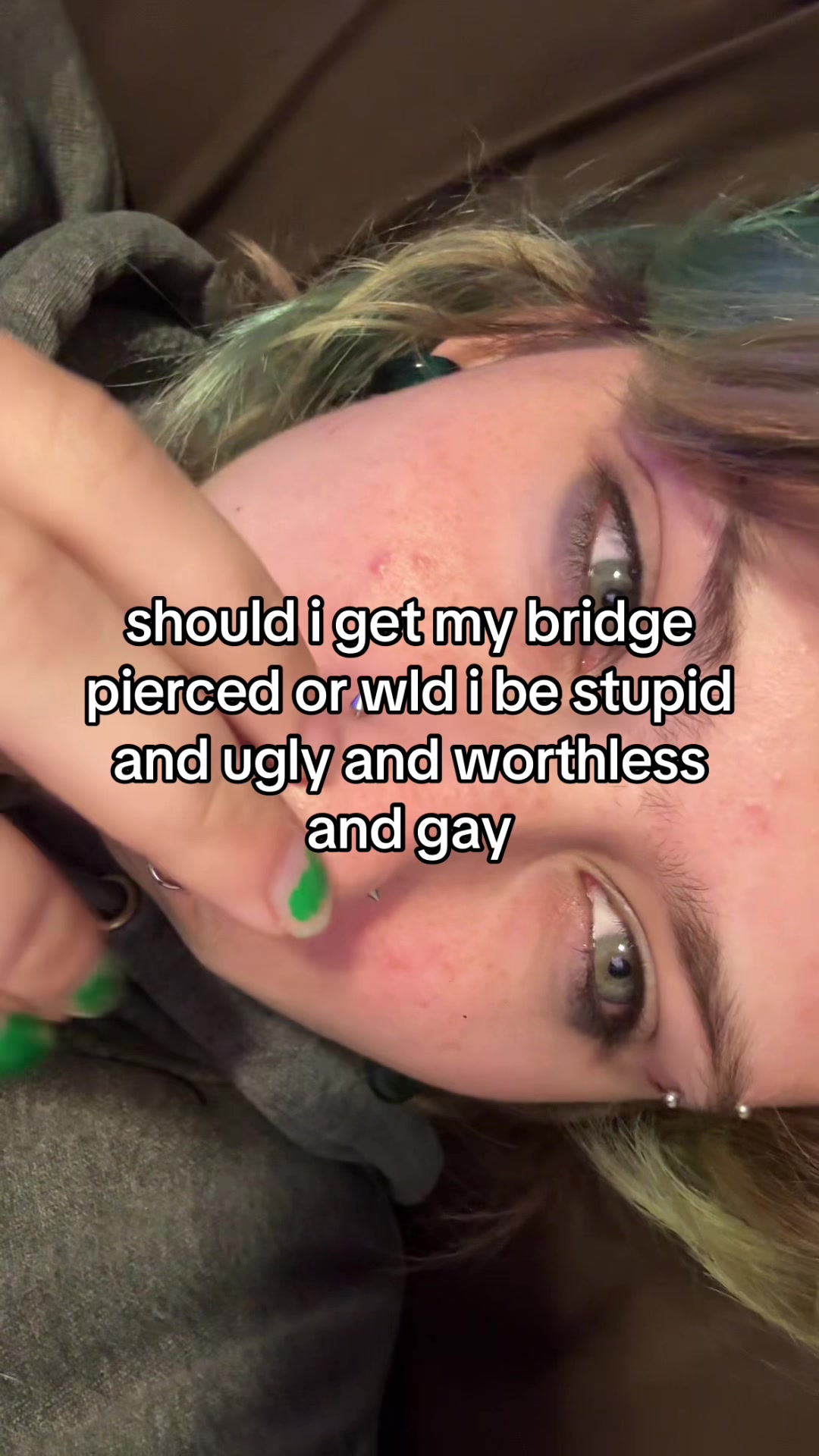 @&deg;‧ 𓆝 𓆟 𓆞 &middot;。