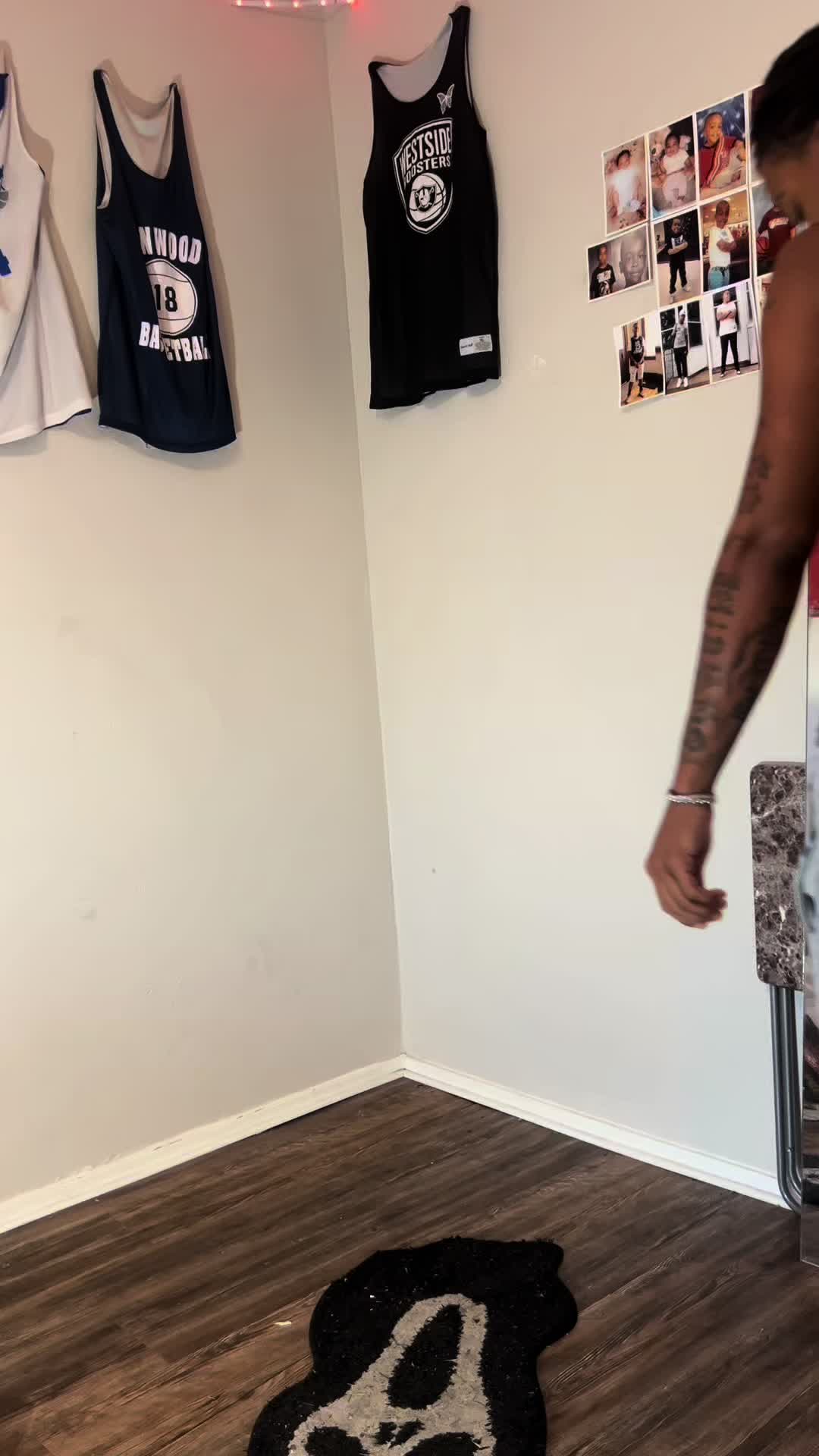 @Ilymonty