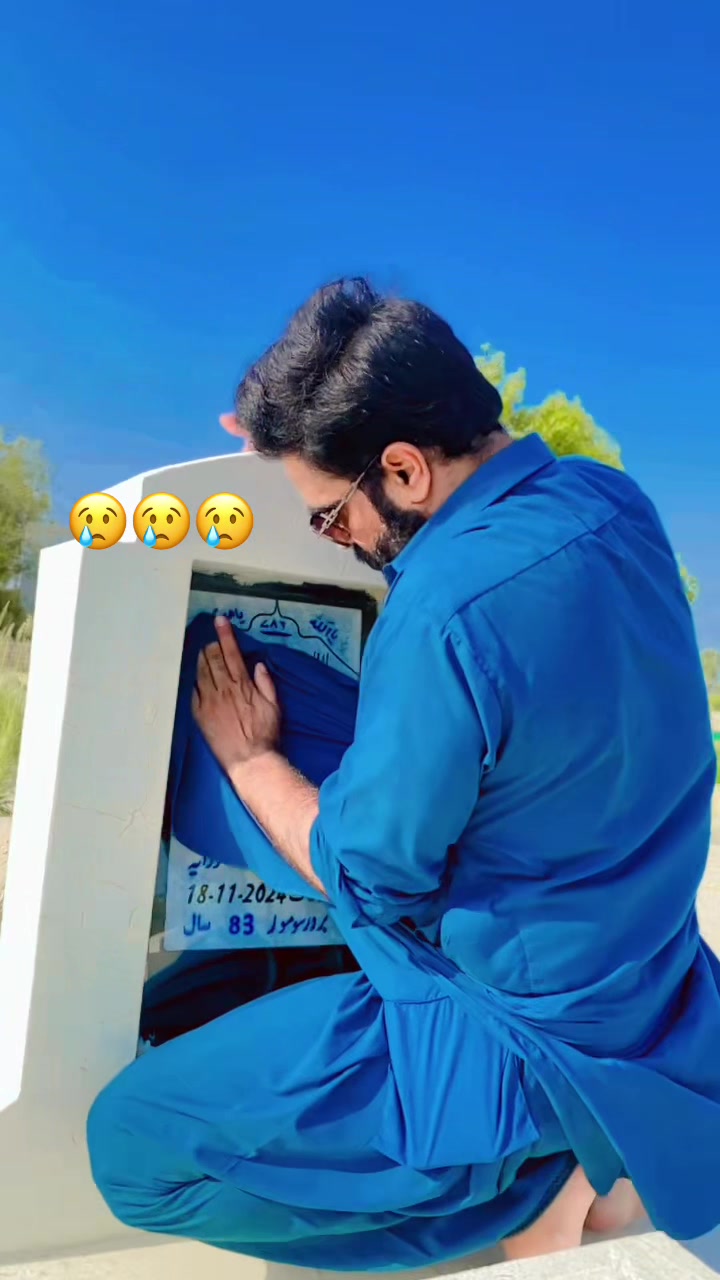 @𝐌𝐀𝐋𝐈𝐊💎🅰🅻🅸