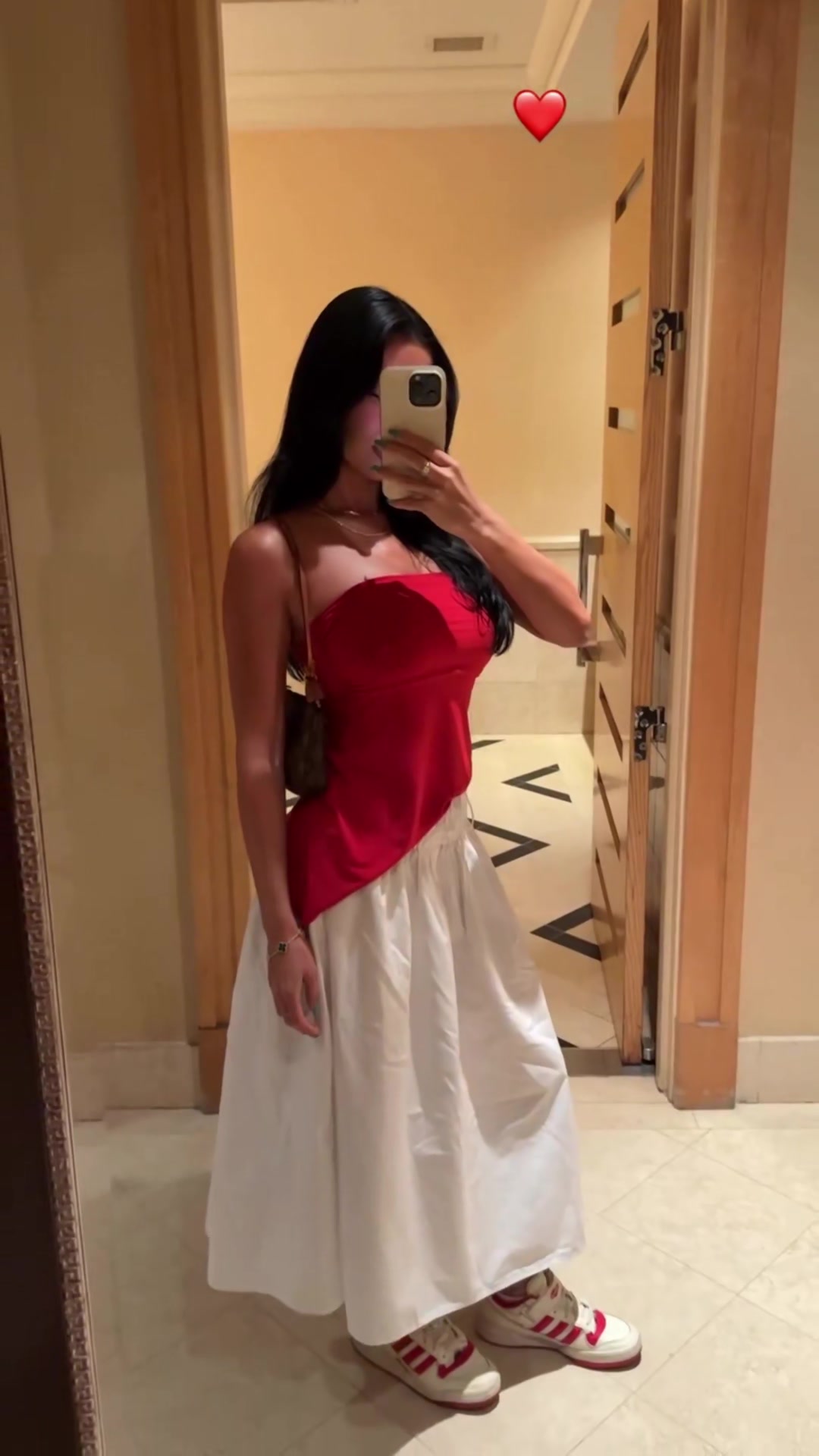 @ASHXLYN