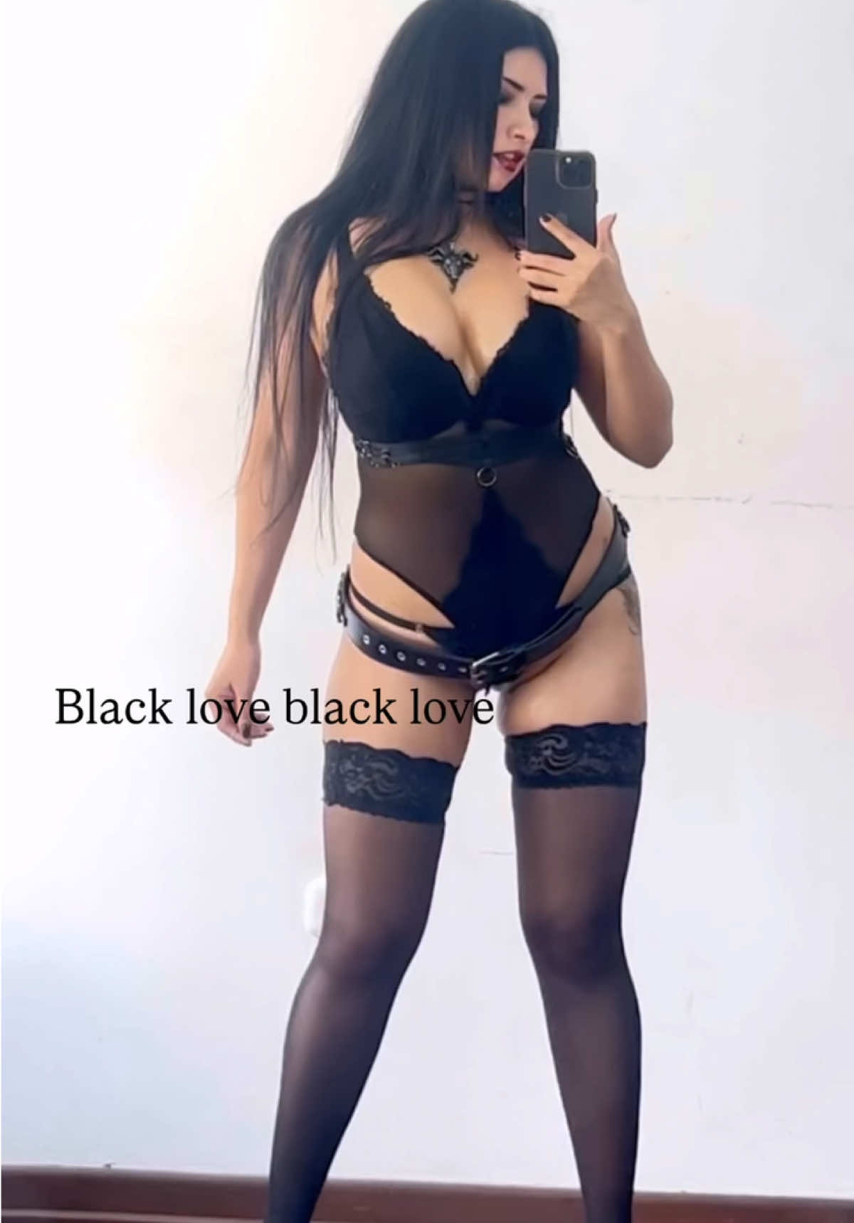 @alessandrablackeyes