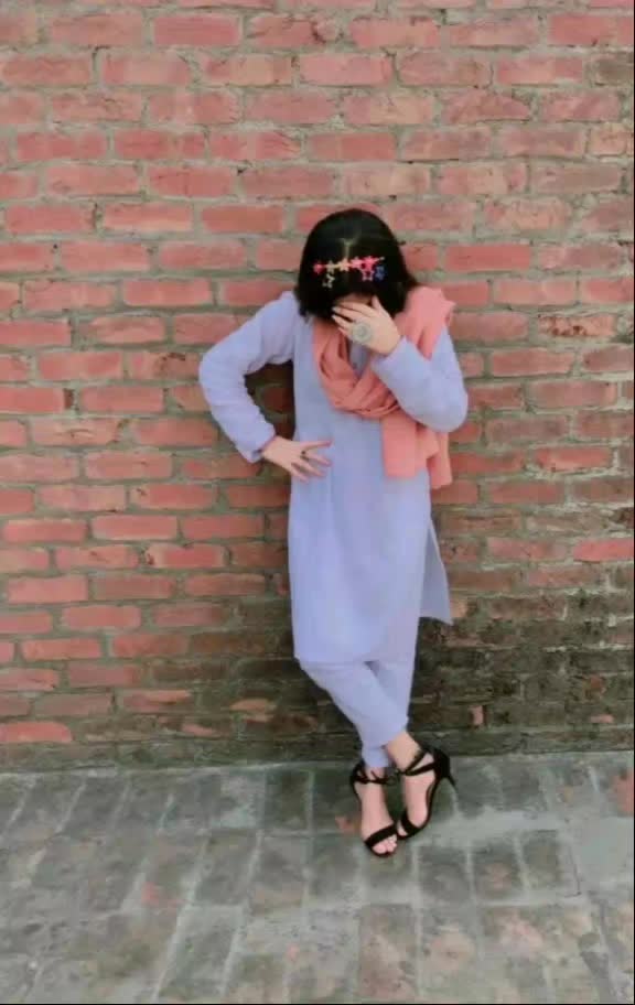 @komal arian