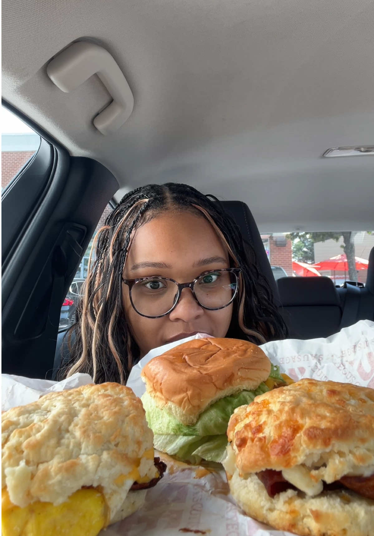 @jade🧚🏽&zwj;♂️🥪🍟🌯