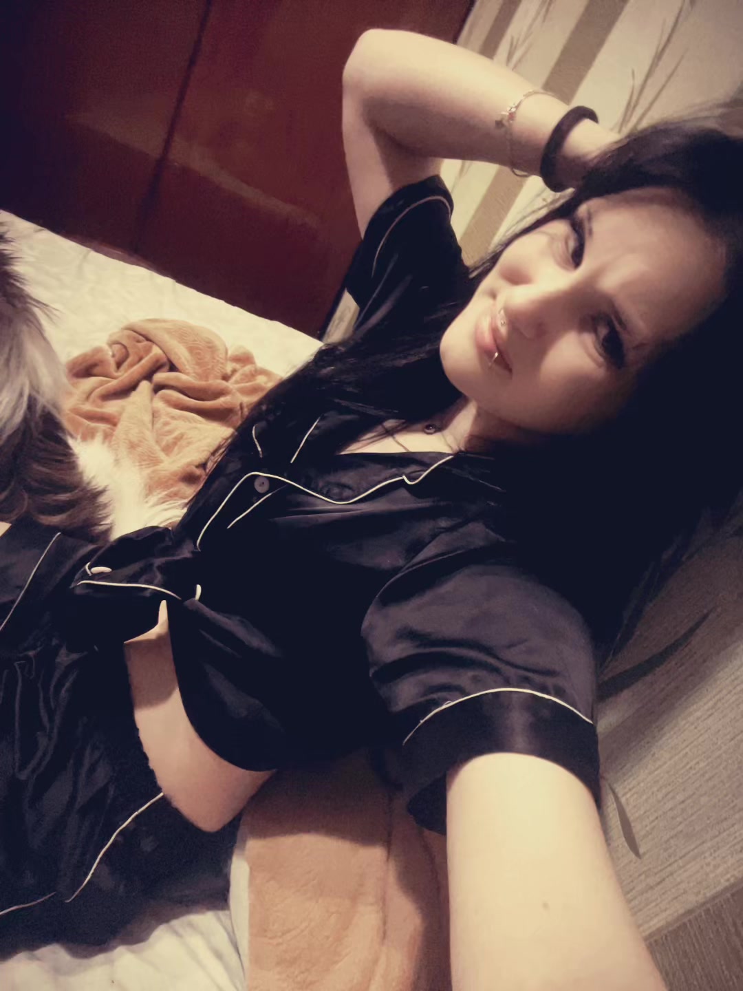 @✞