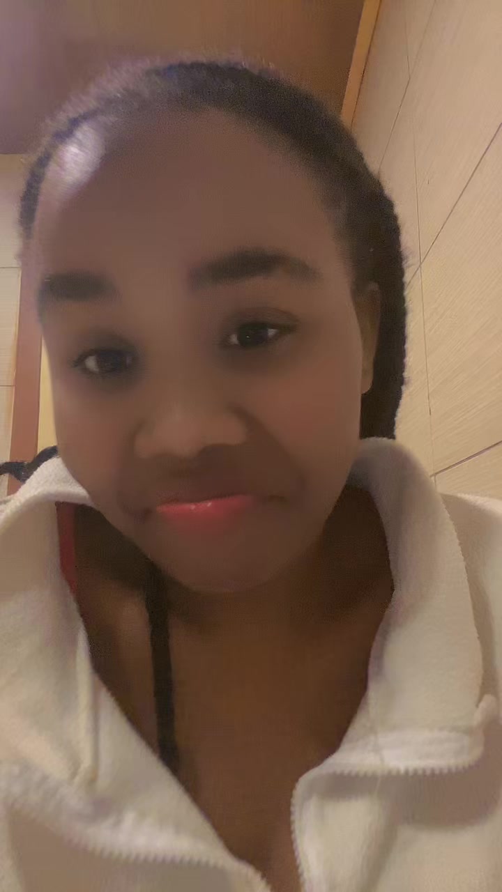 @marie claire 237