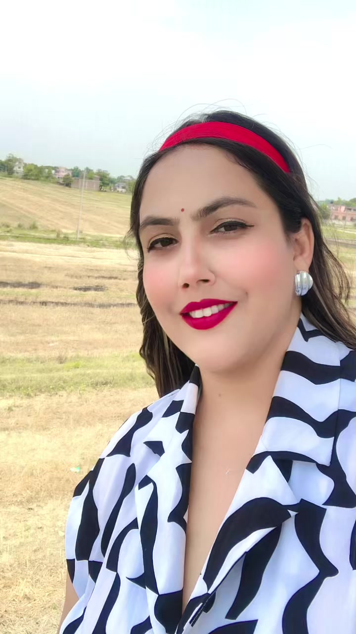 @meena gyawali( अवजसे)