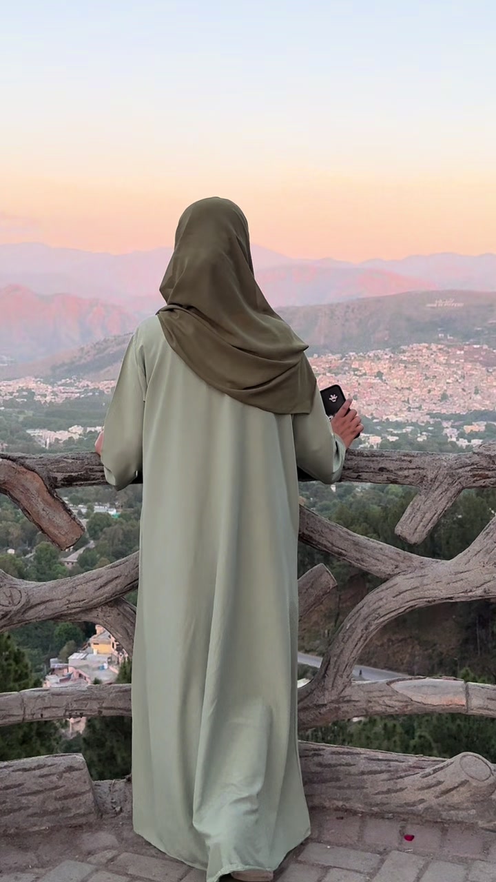 @Iqraqayyumjanjua