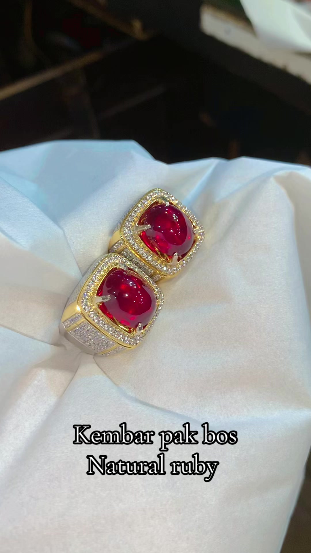 @B.A.Y gemstone
