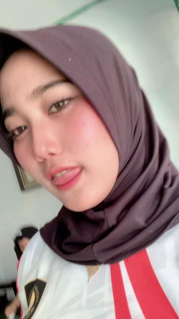 @🧚