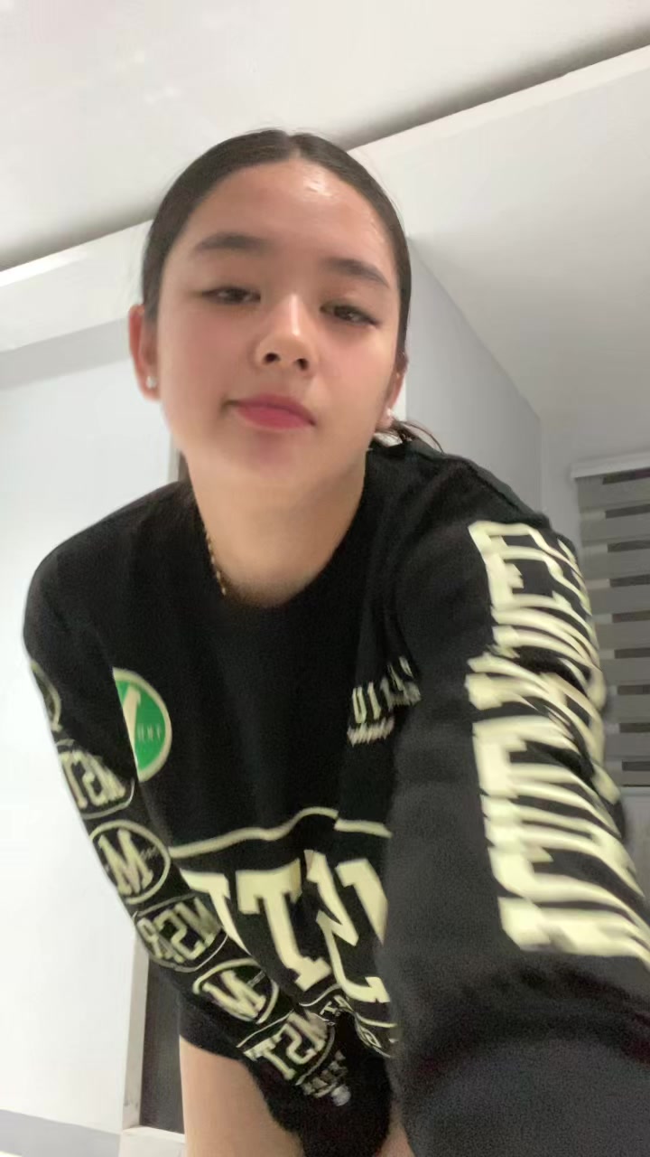 @Zey