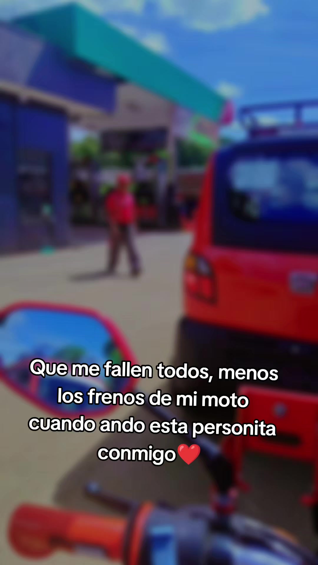 @R. Hernández