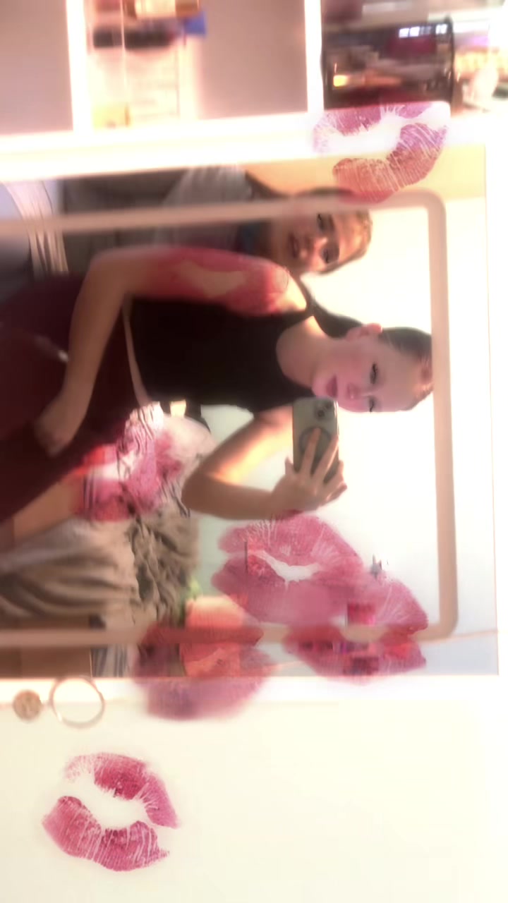 @Jenny die hübsche ❤️