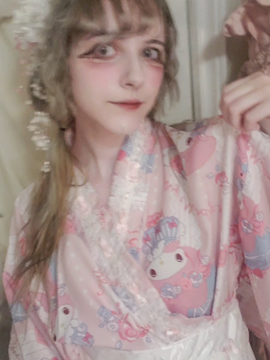 @Kvroii 🌸🇨🇦